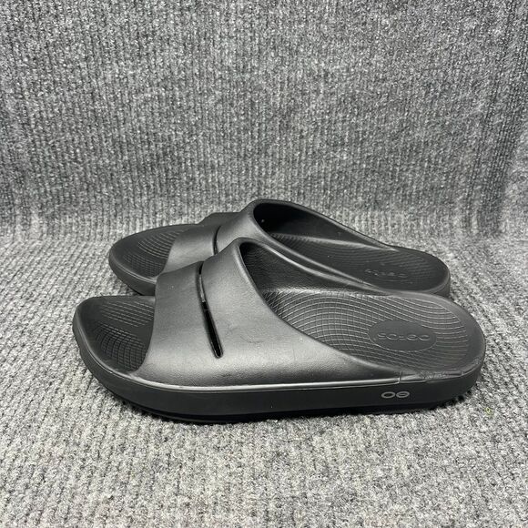 OOFOS Black Men's Sandals - Picture 3 of 6